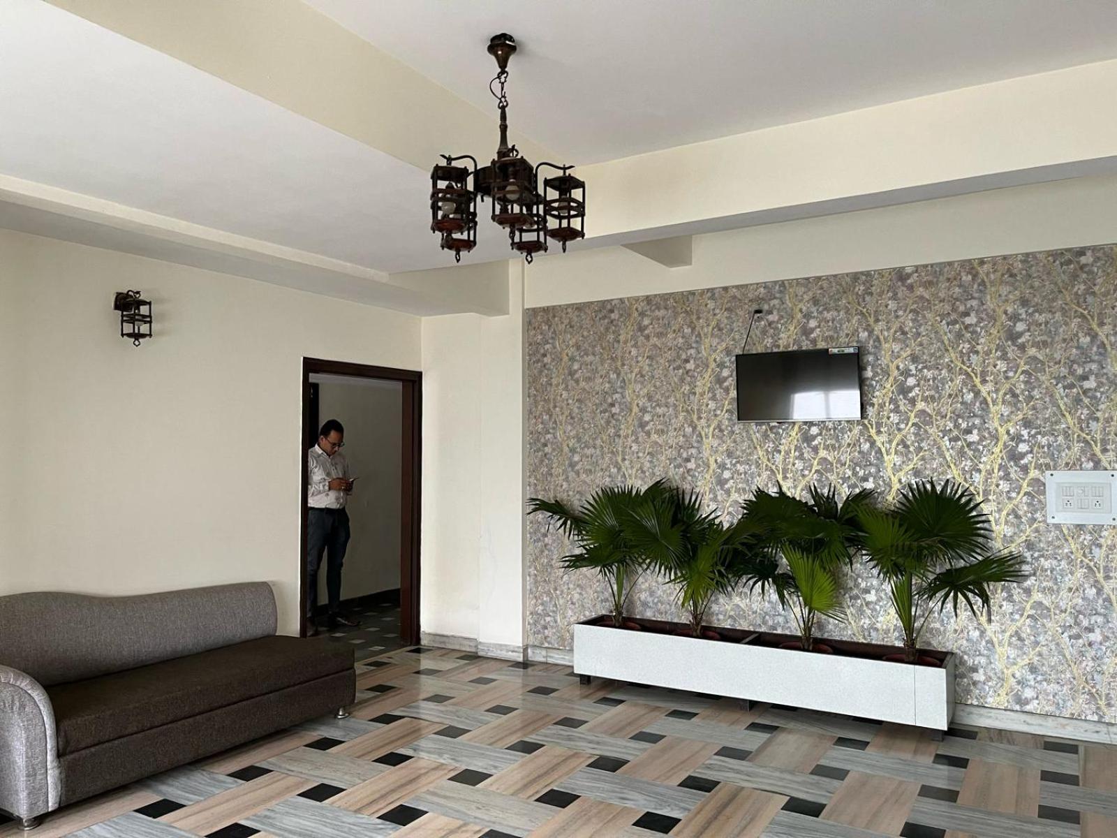 Gautam Hotel Varanasi Exterior photo